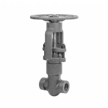 High pressure self-sealing globe valve